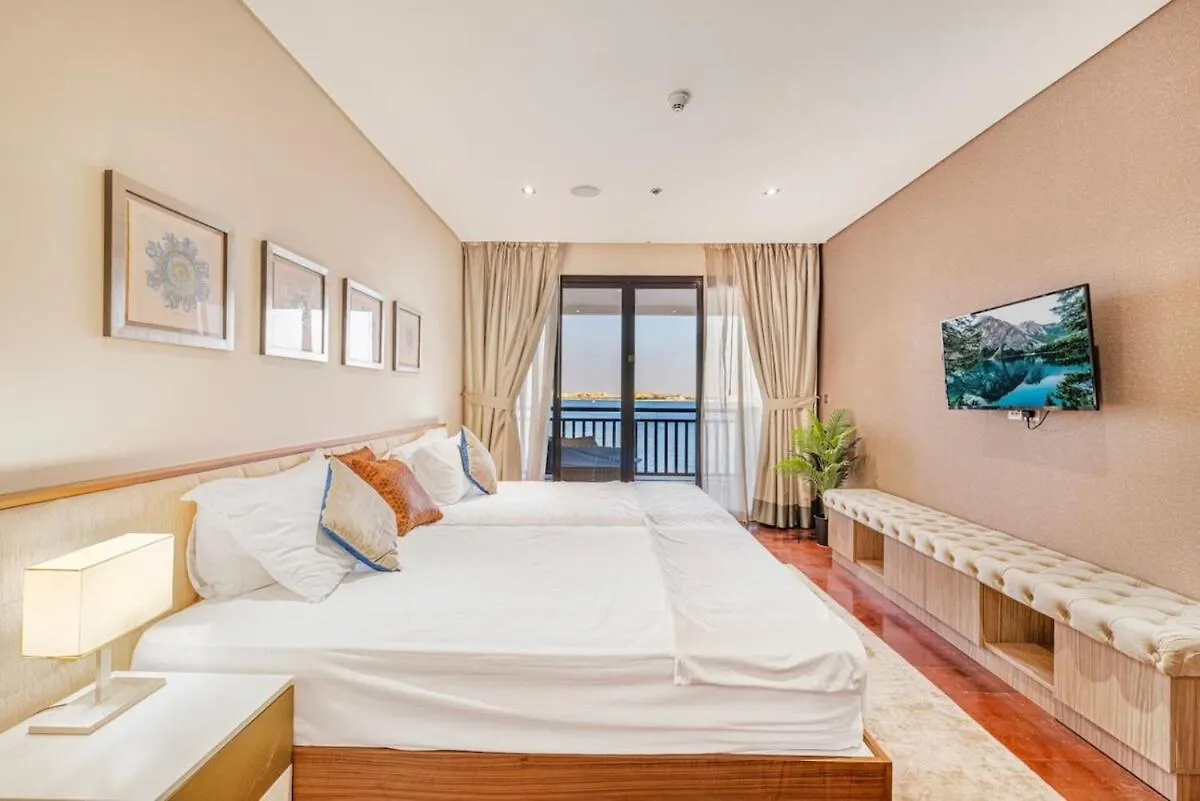 Apartment Anantara Palm Luxury 2Br Suite With Iconic Burj View Dubai