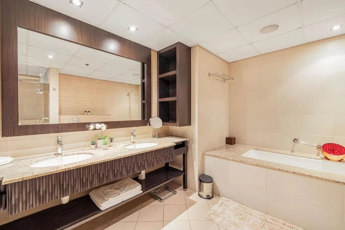 Anantara Palm Luxury 2Br Suite With Iconic Burj View Dubaj
